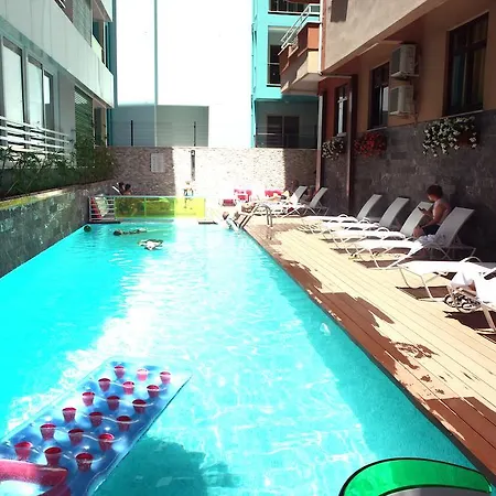 Aparthotel Saray Apart *